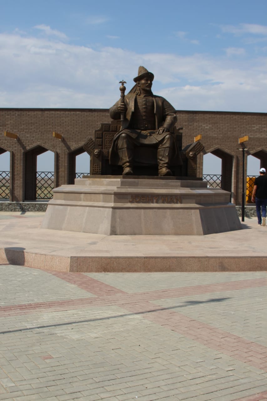 Нимфалармен порнофотосуреттер Қалыңдықпен порно клиптер